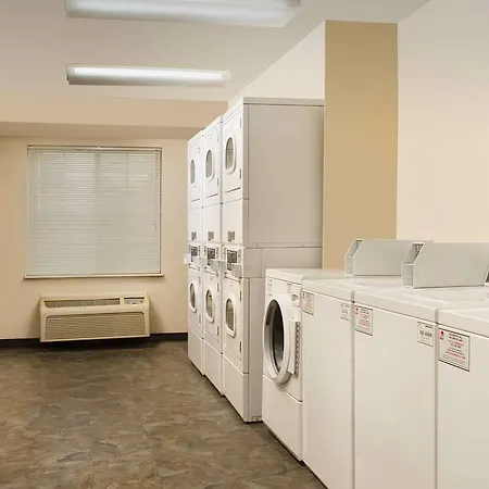Woodspring Suites Augusta Riverwatch 