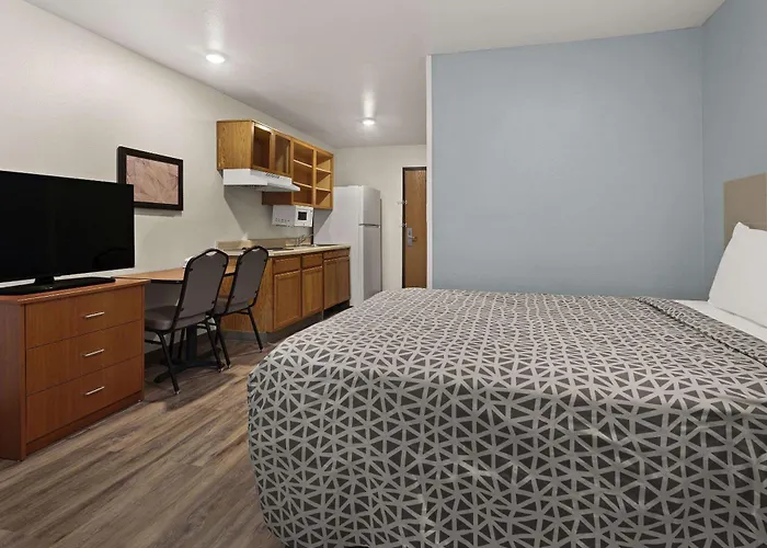 WoodSpring Suites Augusta Riverwatch